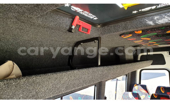 Acheter Occasion Utilitaire Mercedes‒Benz Sprinter Blanc à Bethanien, Karas Acheter Occasion Utilitaire Mercedes‒Benz Sprinter Blanc à Bethanien, Karas