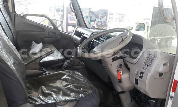 Acheter Occasion Utilitaire Toyota Dyna Blanc à Bethanien, Karas Acheter Occasion Utilitaire Toyota Dyna Blanc à Bethanien, Karas