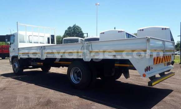 Acheter Occasion Utilitaire Toyota DA Blanc à Bethanien, Karas Acheter Occasion Utilitaire Toyota DA Blanc à Bethanien, Karas