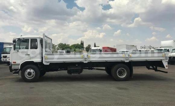 Acheter Occasion Utilitaire Nissan UD Blanc à Bethanien, Karas Acheter Occasion Utilitaire Nissan UD Blanc à Bethanien, Karas