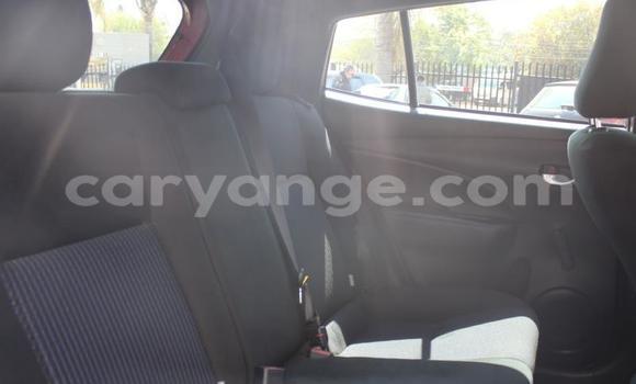 Acheter Occasion Voiture Toyota Yaris Rouge à Grootfontein, Namibie Acheter Occasion Voiture Toyota Yaris Rouge à Grootfontein, Namibie