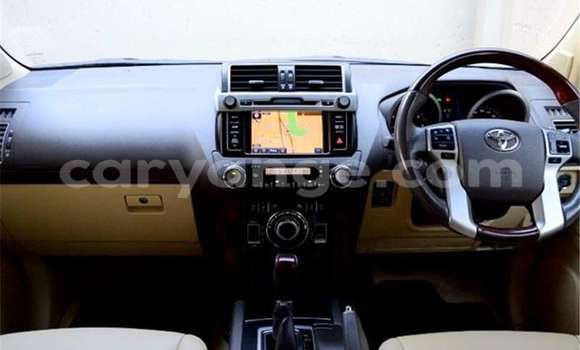 Buy Used Toyota Land Cruiser Prado Silver Car in Windhoek in Namibia Buy Used Toyota Land Cruiser Prado Silver Car in Windhoek in Namibia