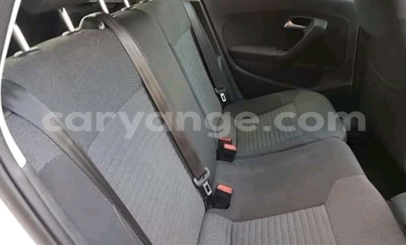 Acheter Occasion Voiture Volkswagen Golf Blanc à Import - Dubai, Namibie Acheter Occasion Voiture Volkswagen Golf Blanc à Import - Dubai, Namibie