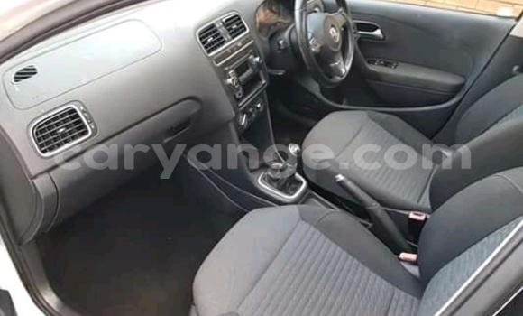 Acheter Occasion Voiture Volkswagen Golf Blanc à Import - Dubai, Namibie Acheter Occasion Voiture Volkswagen Golf Blanc à Import - Dubai, Namibie