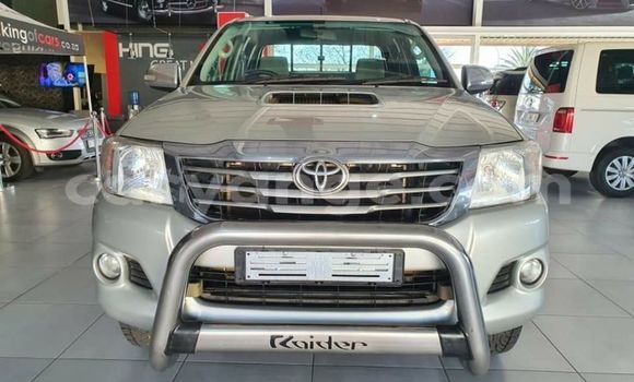 Buy Used Toyota Hilux Silver Car in Gobabis in Omaheke Buy Used Toyota Hilux Silver Car in Gobabis in Omaheke