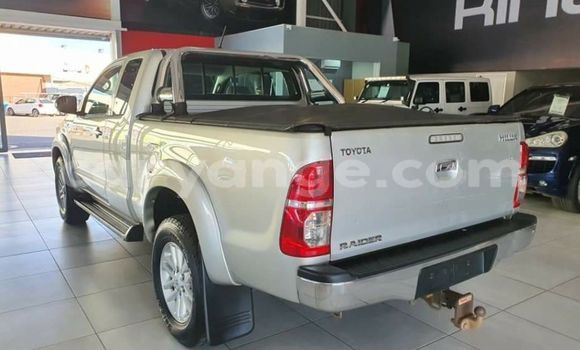 Buy Used Toyota Hilux Silver Car in Gobabis in Omaheke Buy Used Toyota Hilux Silver Car in Gobabis in Omaheke