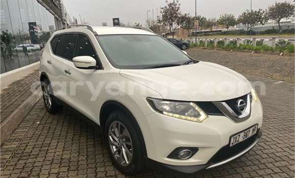 Acheter Occasion Voiture Nissan X–Trail Blanc à Gobabis, Omaheke Acheter Occasion Voiture Nissan X–Trail Blanc à Gobabis, Omaheke