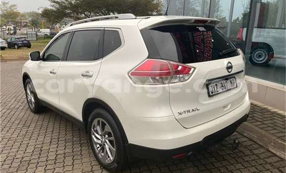 Acheter Occasion Voiture Nissan X–Trail Blanc à Gobabis, Omaheke Acheter Occasion Voiture Nissan X–Trail Blanc à Gobabis, Omaheke