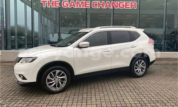 Acheter Occasion Voiture Nissan X–Trail Blanc à Gobabis, Omaheke Acheter Occasion Voiture Nissan X–Trail Blanc à Gobabis, Omaheke