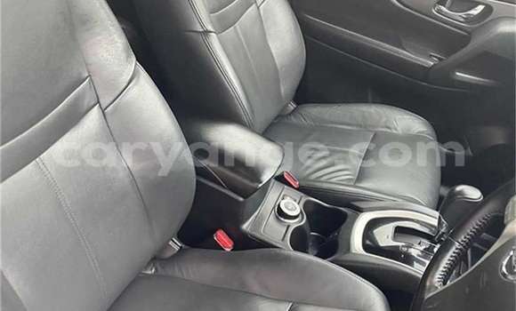 Acheter Occasion Voiture Nissan X–Trail Blanc à Gobabis, Omaheke Acheter Occasion Voiture Nissan X–Trail Blanc à Gobabis, Omaheke