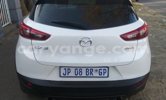 Acheter Occasion Voiture Mazda CX–3 Blanc à Windhoek, Namibie Acheter Occasion Voiture Mazda CX–3 Blanc à Windhoek, Namibie