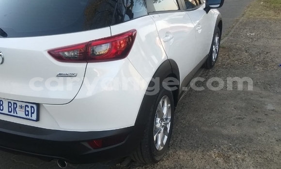 Acheter Occasion Voiture Mazda CX–3 Blanc à Windhoek, Namibie Acheter Occasion Voiture Mazda CX–3 Blanc à Windhoek, Namibie