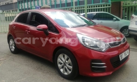 Acheter Occasion Voiture Kia Rio Rouge à Windhoek, Namibie Acheter Occasion Voiture Kia Rio Rouge à Windhoek, Namibie