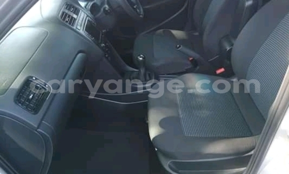 Acheter Occasion Voiture Volkswagen Polo Gris à Import - Dubai, Namibie Acheter Occasion Voiture Volkswagen Polo Gris à Import - Dubai, Namibie