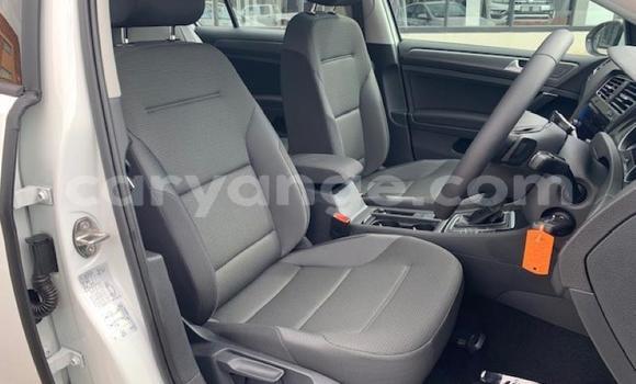 Acheter Occasion Voiture Volkswagen Golf Blanc à Windhoek, Namibie Acheter Occasion Voiture Volkswagen Golf Blanc à Windhoek, Namibie