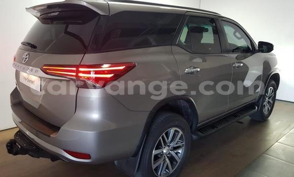 Acheter Occasion Voiture Toyota Fortuner Autre à Gobabis, Omaheke Acheter Occasion Voiture Toyota Fortuner Autre à Gobabis, Omaheke