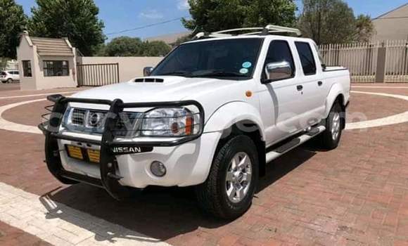 Acheter Occasion Voiture Nissan NP 300 Blanc à Leonardville, Omaheke Acheter Occasion Voiture Nissan NP 300 Blanc à Leonardville, Omaheke