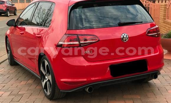 Acheter Occasion Voiture Volkswagen Golf R Rouge à Gobabis, Omaheke Acheter Occasion Voiture Volkswagen Golf R Rouge à Gobabis, Omaheke