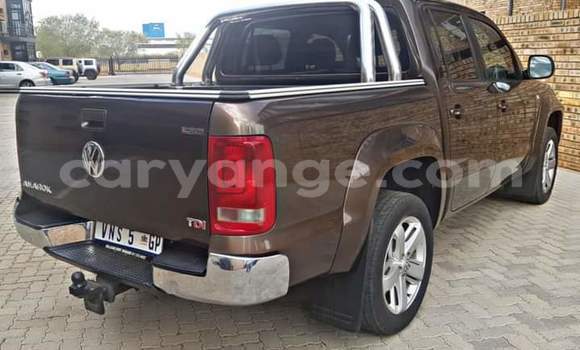 Buy Used Volkswagen Amarok Silver Car in Swakopmund in Namibia Buy Used Volkswagen Amarok Silver Car in Swakopmund in Namibia