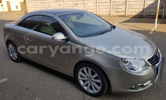 Buy Used Volkswagen Eos Silver Car in Swakopmund in Namibia