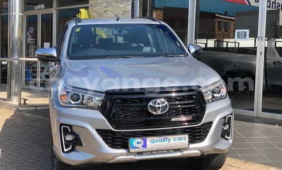 Buy Used Toyota Hilux Silver Car in Grootfontein in Namibia Buy Used Toyota Hilux Silver Car in Grootfontein in Namibia