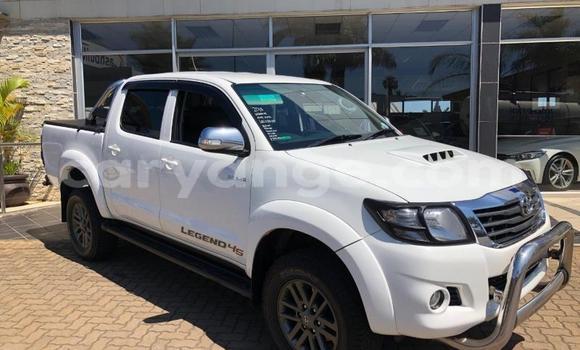 Buy Used Toyota Hilux White Car in Grootfontein in Namibia Buy Used Toyota Hilux White Car in Grootfontein in Namibia