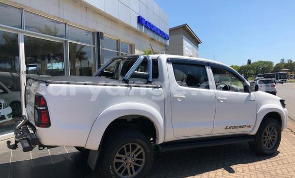 Buy Used Toyota Hilux White Car in Grootfontein in Namibia Buy Used Toyota Hilux White Car in Grootfontein in Namibia