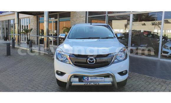 Buy Used Mazda BT-50 White Car in Henties Bay in Erongo Buy Used Mazda BT-50 White Car in Henties Bay in Erongo