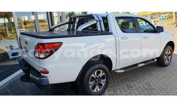 Buy Used Mazda BT-50 White Car in Henties Bay in Erongo Buy Used Mazda BT-50 White Car in Henties Bay in Erongo