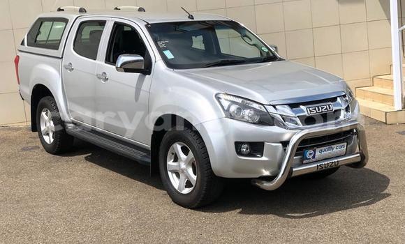 Buy Used Isuzu KB Silver Car in Henties Bay in Erongo