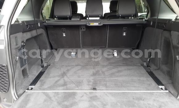 Buy Used Land Rover Discovery White Car in Henties Bay in Erongo Buy Used Land Rover Discovery White Car in Henties Bay in Erongo