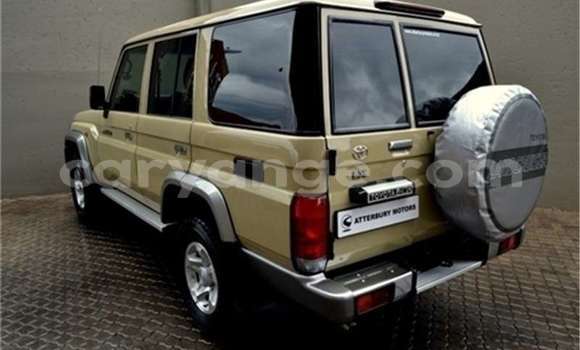 Buy Used Toyota Land Cruiser Beige Car in Windhoek in Namibia Buy Used Toyota Land Cruiser Beige Car in Windhoek in Namibia