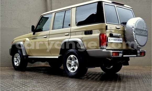 Buy Used Toyota Land Cruiser Beige Car in Windhoek in Namibia Buy Used Toyota Land Cruiser Beige Car in Windhoek in Namibia