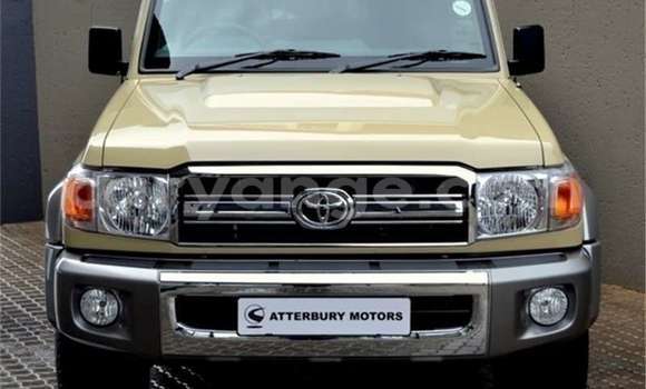 Buy Used Toyota Land Cruiser Beige Car in Windhoek in Namibia Buy Used Toyota Land Cruiser Beige Car in Windhoek in Namibia