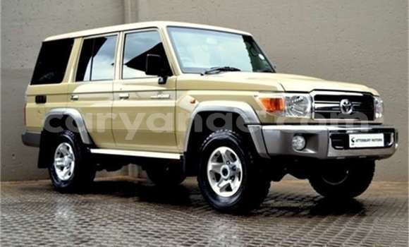 Buy Used Toyota Land Cruiser Beige Car in Windhoek in Namibia Buy Used Toyota Land Cruiser Beige Car in Windhoek in Namibia