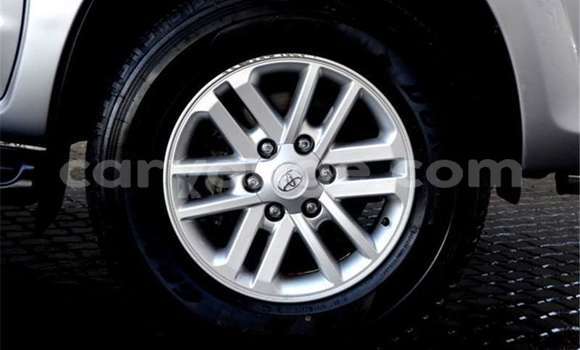 Acheter Occasion Voiture Toyota Fortuner Gris à Windhoek, Namibie Acheter Occasion Voiture Toyota Fortuner Gris à Windhoek, Namibie