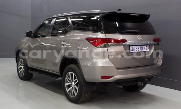 Acheter Occasion Voiture Toyota Fortuner Autre à Bethanien, Karas Acheter Occasion Voiture Toyota Fortuner Autre à Bethanien, Karas
