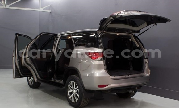 Acheter Occasion Voiture Toyota Fortuner Autre à Bethanien, Karas Acheter Occasion Voiture Toyota Fortuner Autre à Bethanien, Karas