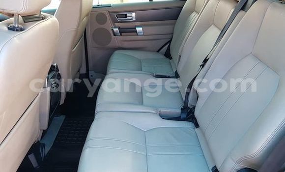 Acheter Occasion Voiture Land Rover Discovery Gris à Grootfontein, Namibie Acheter Occasion Voiture Land Rover Discovery Gris à Grootfontein, Namibie