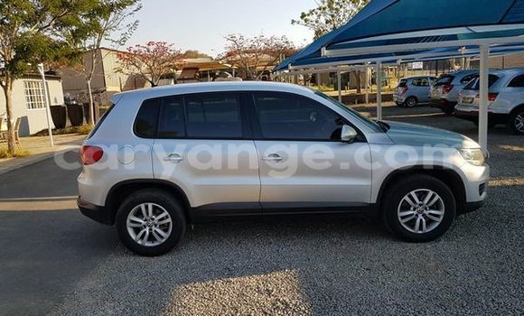 Acheter Occasion Voiture Volkswagen Tiguan Gris à Gobabis, Omaheke Acheter Occasion Voiture Volkswagen Tiguan Gris à Gobabis, Omaheke