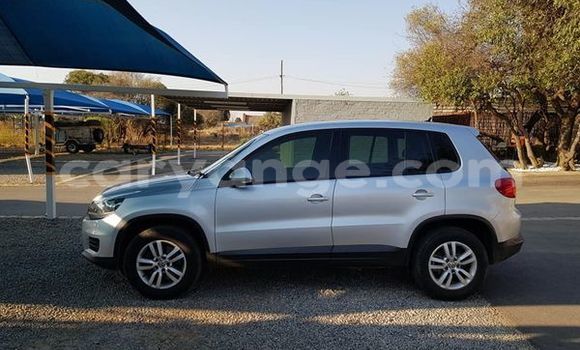 Acheter Occasion Voiture Volkswagen Tiguan Gris à Gobabis, Omaheke Acheter Occasion Voiture Volkswagen Tiguan Gris à Gobabis, Omaheke