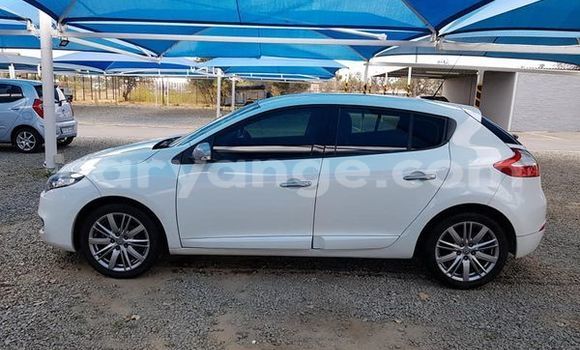 Acheter Occasion Voiture Renault 15 Blanc à Karasburg, Karas Acheter Occasion Voiture Renault 15 Blanc à Karasburg, Karas