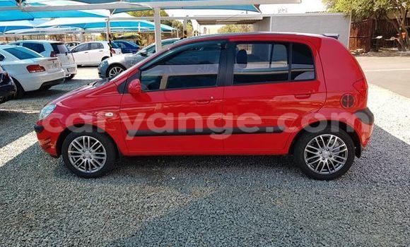 Acheter Occasion Voiture Hyundai Getz Rouge à Grootfontein, Namibie Acheter Occasion Voiture Hyundai Getz Rouge à Grootfontein, Namibie