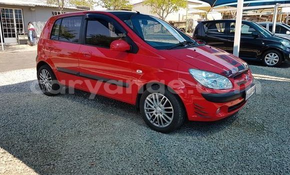 Acheter Occasion Voiture Hyundai Getz Rouge à Grootfontein, Namibie Acheter Occasion Voiture Hyundai Getz Rouge à Grootfontein, Namibie
