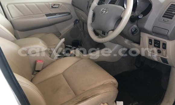 Acheter Occasion Voiture Toyota Fortuner Blanc à Windhoek, Namibie Acheter Occasion Voiture Toyota Fortuner Blanc à Windhoek, Namibie