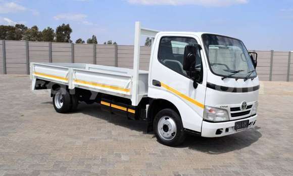 Buy Used Toyota Dyna White Truck in Windhoek in Namibia Buy Used Toyota Dyna White Truck in Windhoek in Namibia