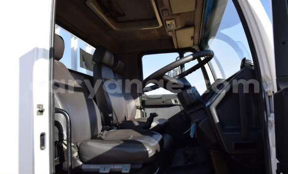 Acheter Occasion Utilitaire Man M2000 Blanc à Windhoek, Namibie Acheter Occasion Utilitaire Man M2000 Blanc à Windhoek, Namibie