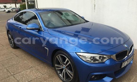 Acheter Occasion Voiture BMW M4 Bleu à Aranos, Hardap Acheter Occasion Voiture BMW M4 Bleu à Aranos, Hardap