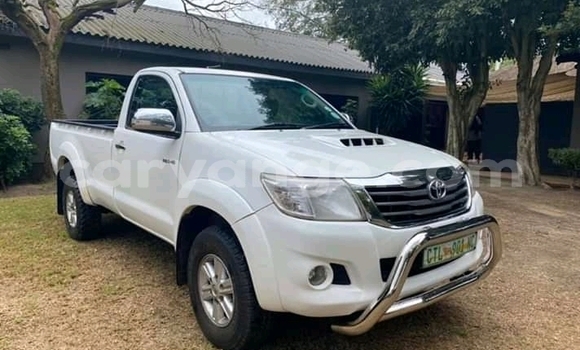 Acheter Occasion Voiture Toyota Hilux Blanc à Gobabis, Omaheke