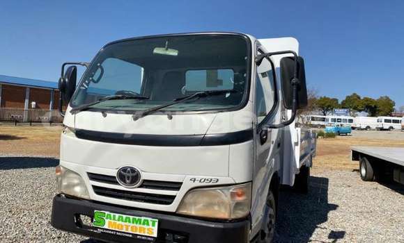 Acheter Occasion Utilitaire Toyota Dyna Blanc à Karasburg, Karas Acheter Occasion Utilitaire Toyota Dyna Blanc à Karasburg, Karas